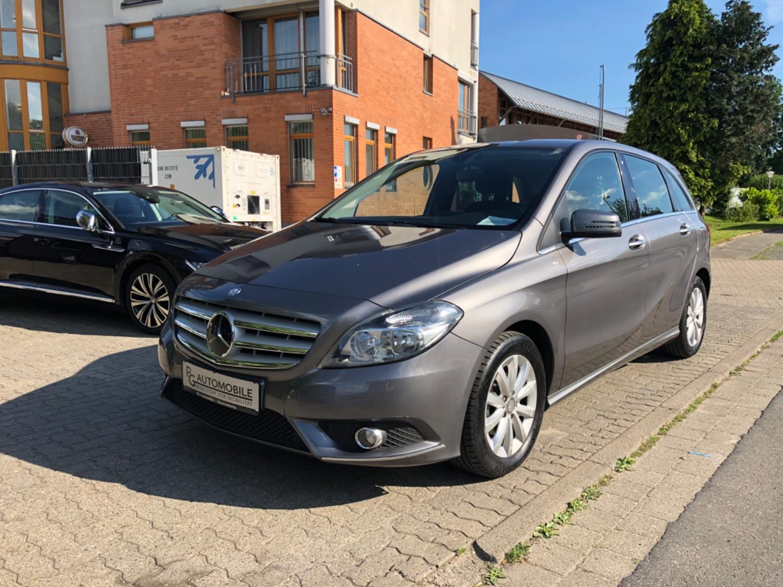 Mercedes-Benz B 180 7G BlueEfficiency