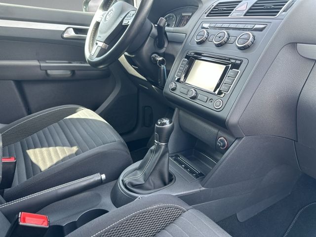 Touran 1.4 TSI CUP Bi-XENON+NAVI+RÜKAM+GRA+KLIMA