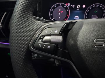 Fahrzeugverkauf 16 Skoda Kodiaq 1.5 TSI Selection Matrix*7-Sitze*AHK