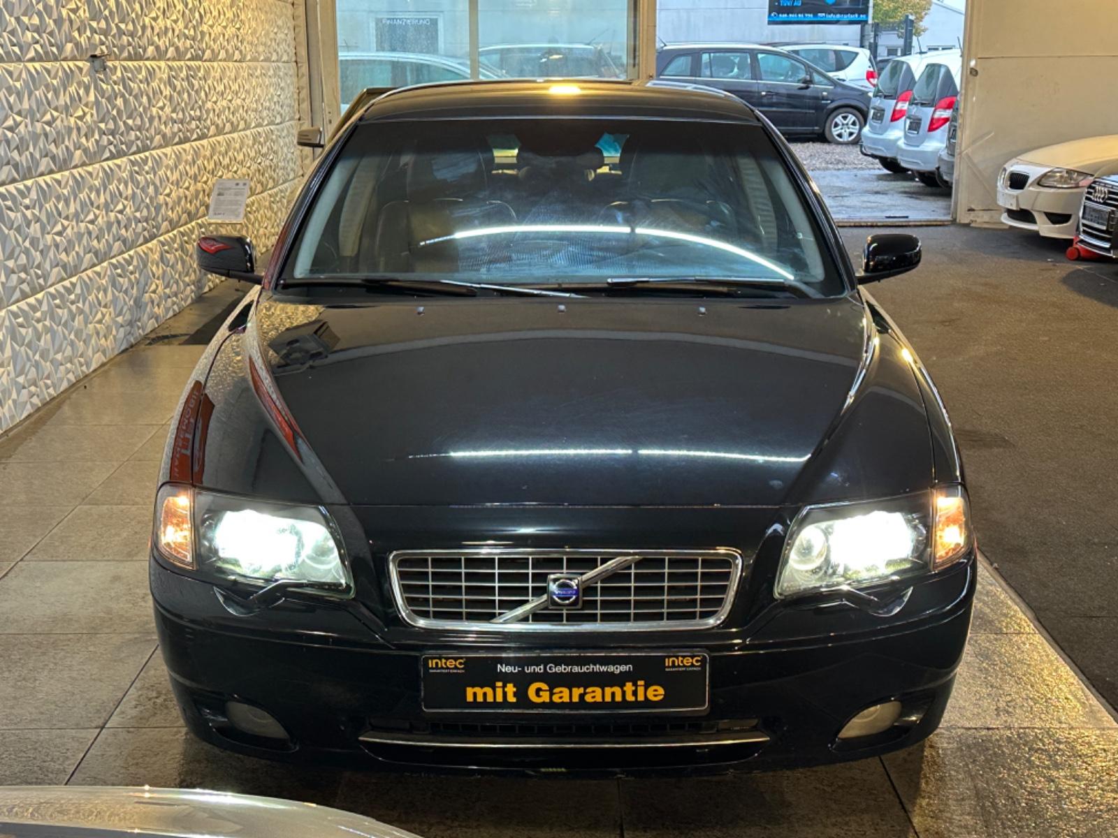 Volvo S80 2.4 5 cylindres 170 ch – BVA – Cuir – Xenon – 134 865 km