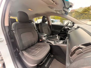 KIA Sportage - 4
