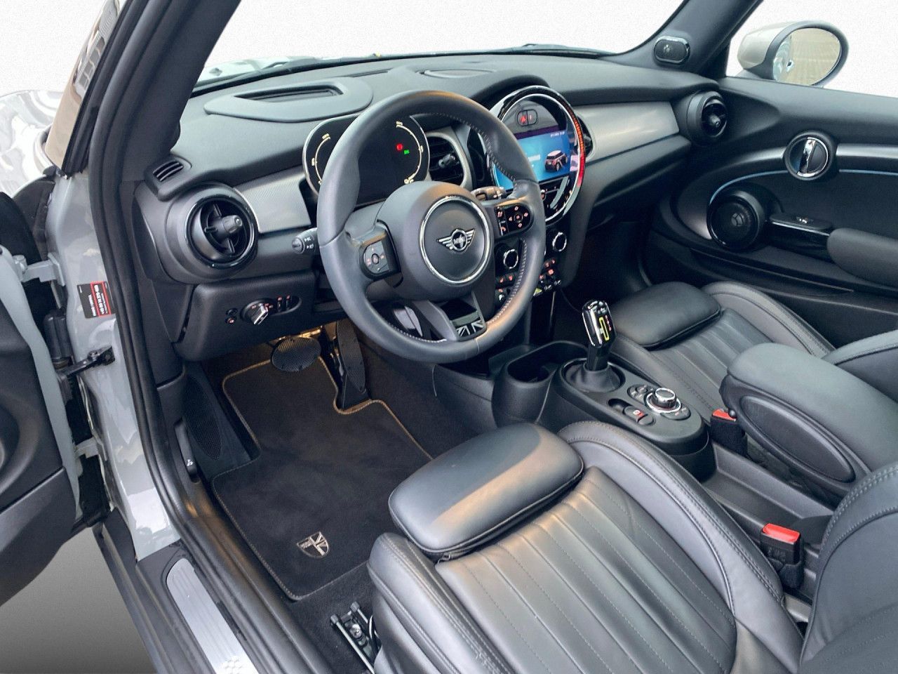 MINI Cooper SE - Bild 13