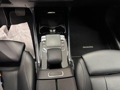 MERCEDES-BENZ B200d DCT PROGR*LEDER*HuD*LED*NAVI*KAMERA*SHZ* MERCEDES-BENZ B200d DCT PROGR*LEDER*HuD*LED*NAVI*KAMERA*SHZ*