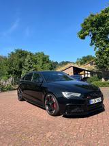 Audi RS3 2.5 TFSI  Facelift Interieur bremse neu B&O  - Audi RS3 mit Benzin-Antrieb: Kombi, 2.5