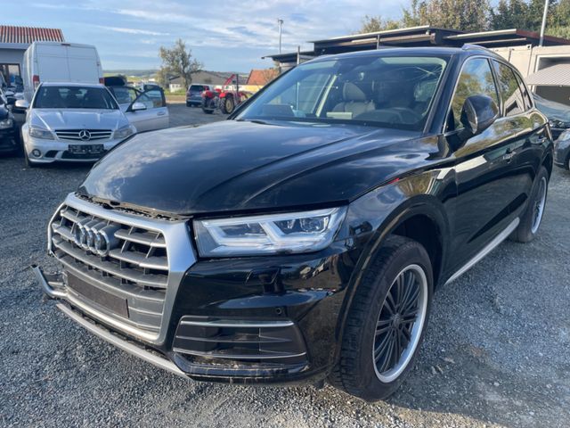 Audi Q5 quattro sport Navi LED Sportsitze Aut