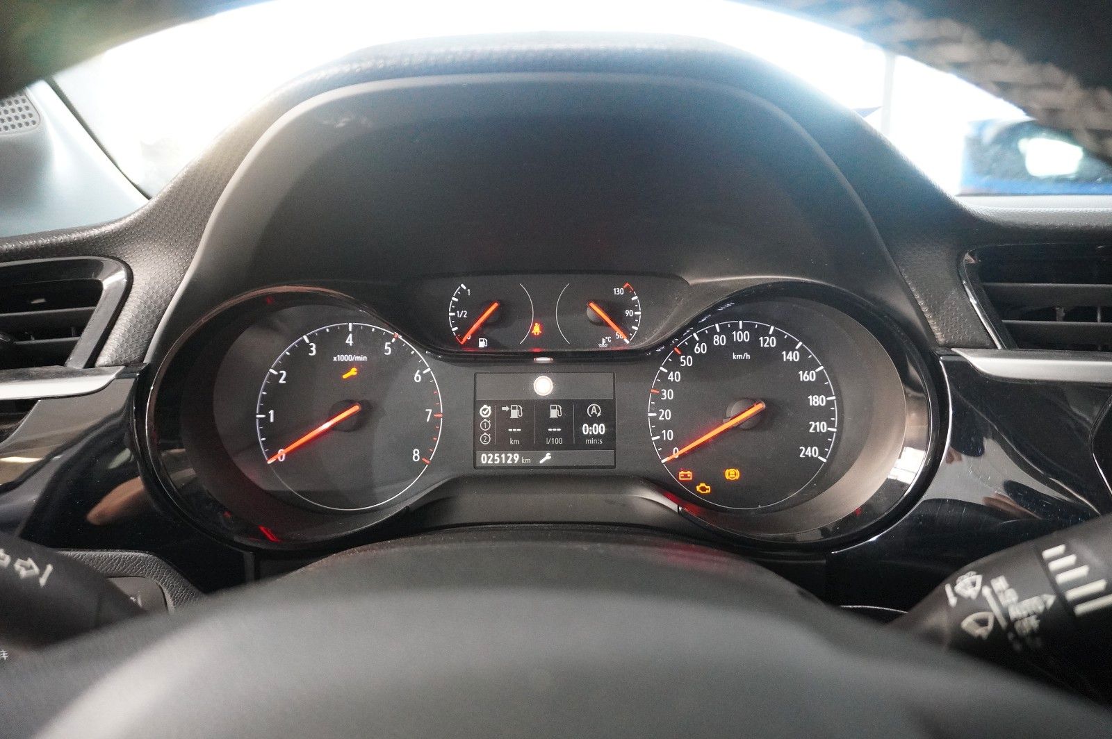 Fahrzeugabbildung Opel Corsa F 1.2 ELEGANCE NAVI/LED/TEMP./SPORT/DAB+