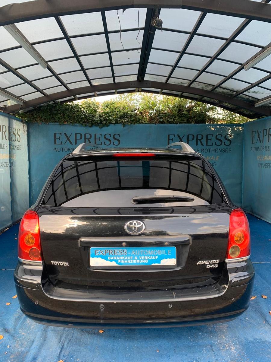 Toyota Avensis 2006 — photo 10