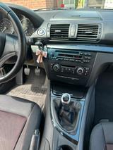BMW 116i - weiß mit schwarzen Alufelgen - gepflegter - BMW 116 aus 2010: 116i