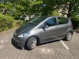 Mercedes-Benz A 160 ELEGANCE BlueEFFICIENCY ELEGANCE - Mercedes-Benz A 160 Kombi Gebrauchtwagen