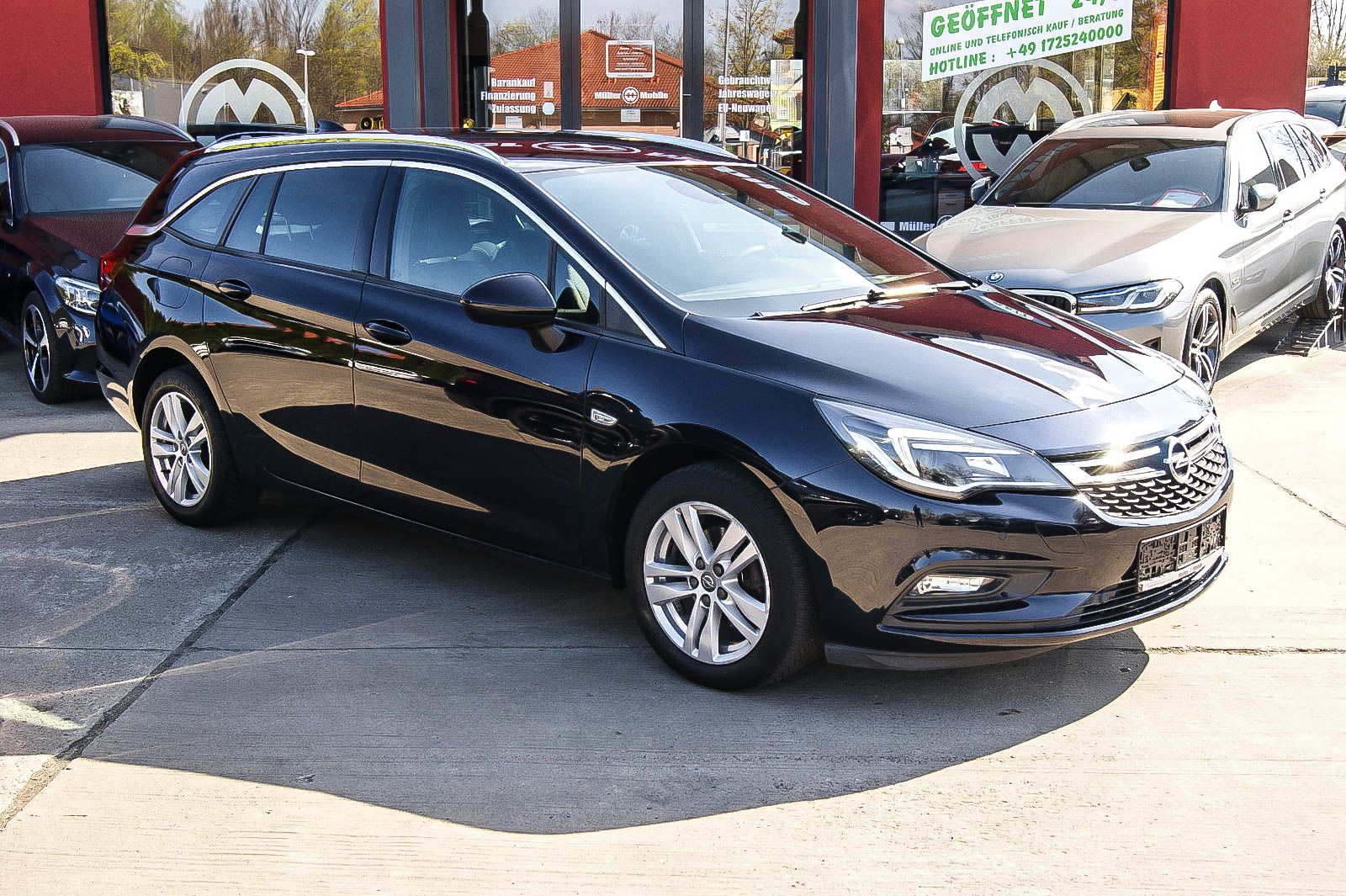 Fahrzeugabbildung Opel Astra K Sports Tourer 14 Dynamic NAVI 900 KAMERA