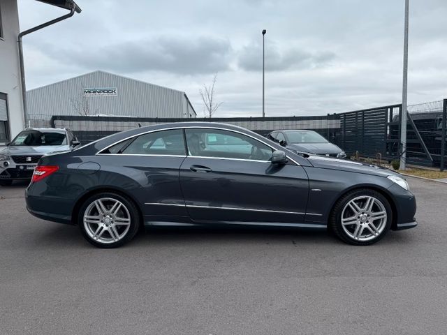 Mercedes-Benz E 200 CGI AMG-LINE Coupe|Xenon|Leder