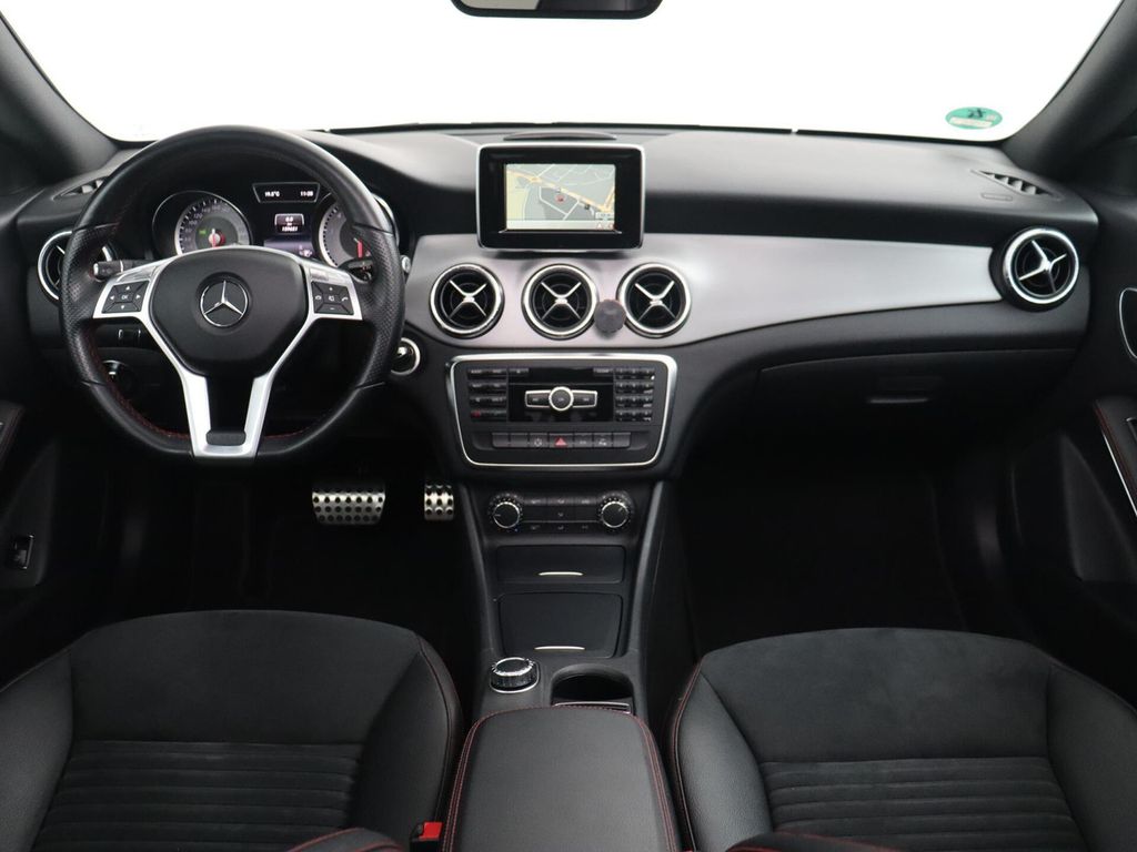 Mercedes-Benz CLA 200 Ambition Motorproblem AMG Styling panora