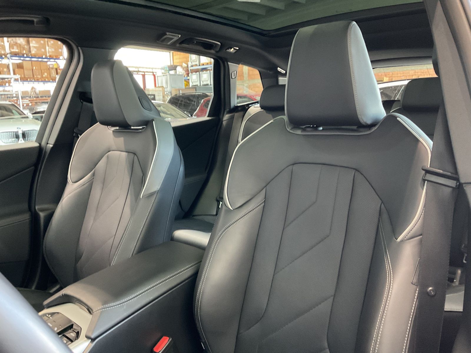 Fahrzeugabbildung BMW X3 xDrive30e |Glasdach |M Sportpaket |AC-Schnell