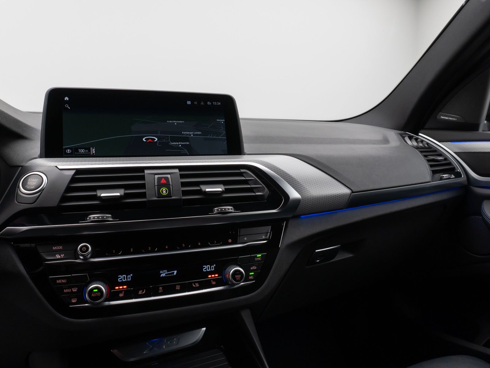 Fahrzeugabbildung BMW X3 xD20d M Sport Kamera HUD DAB H/K AHK Komfort