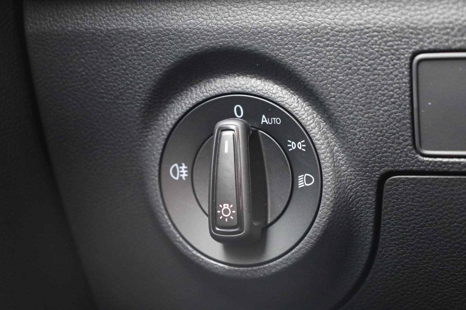 Fahrzeugabbildung SEAT Arona FR 1.0 TSI DSG *Mirror Link*Voll-LED*AHZV