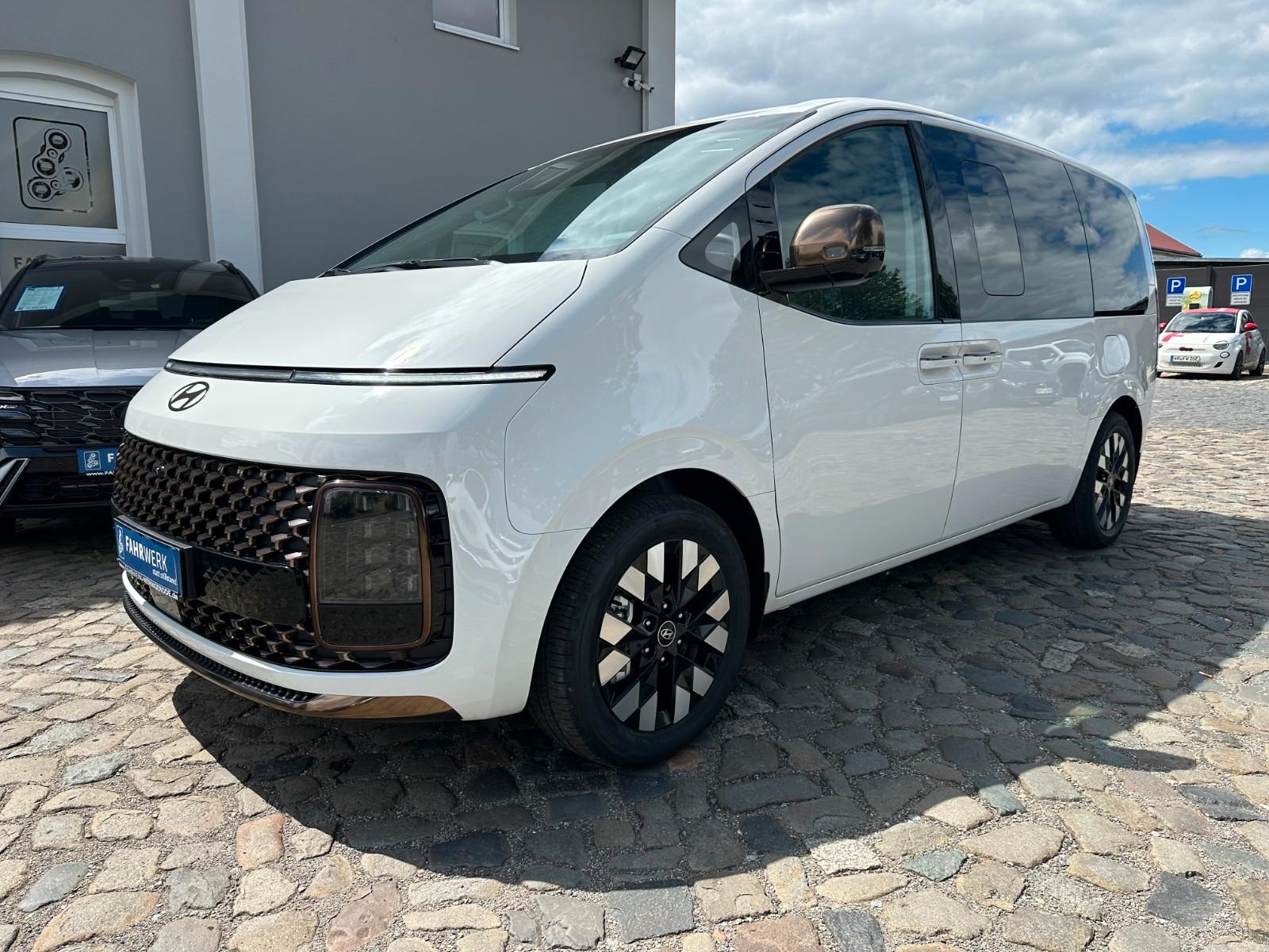 Hyundai STARIA 1.6 T-GDI HEV Signature Pannora. Bose