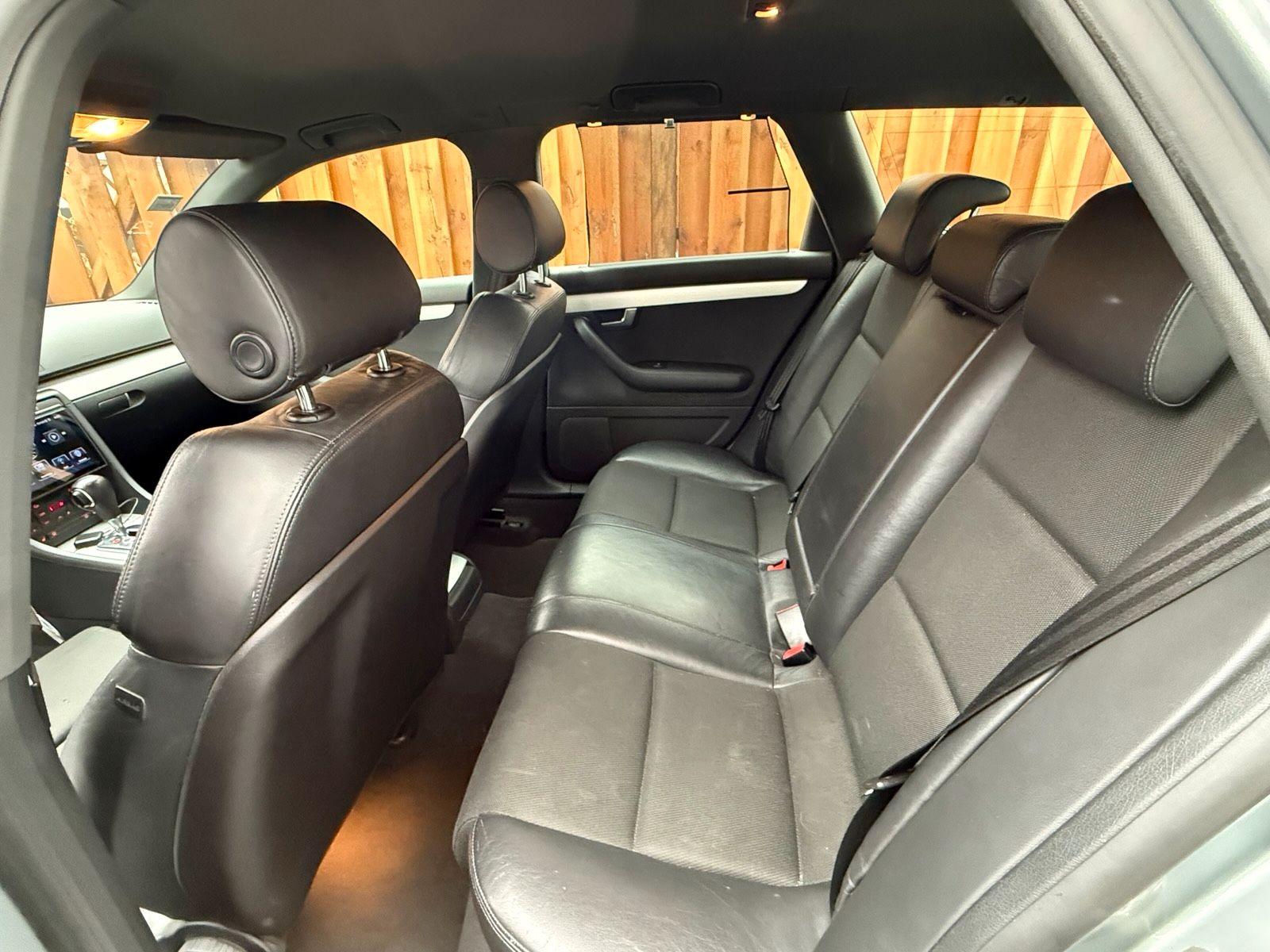 Audi A4 2007 — photo 8