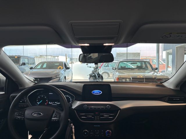 Fahrzeugabbildung Ford Focus Turnier Cool & Connect*RFK*SHZ*SPURH.*1.HD