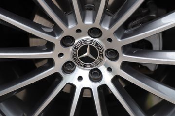 Mercedes E 220 - 10