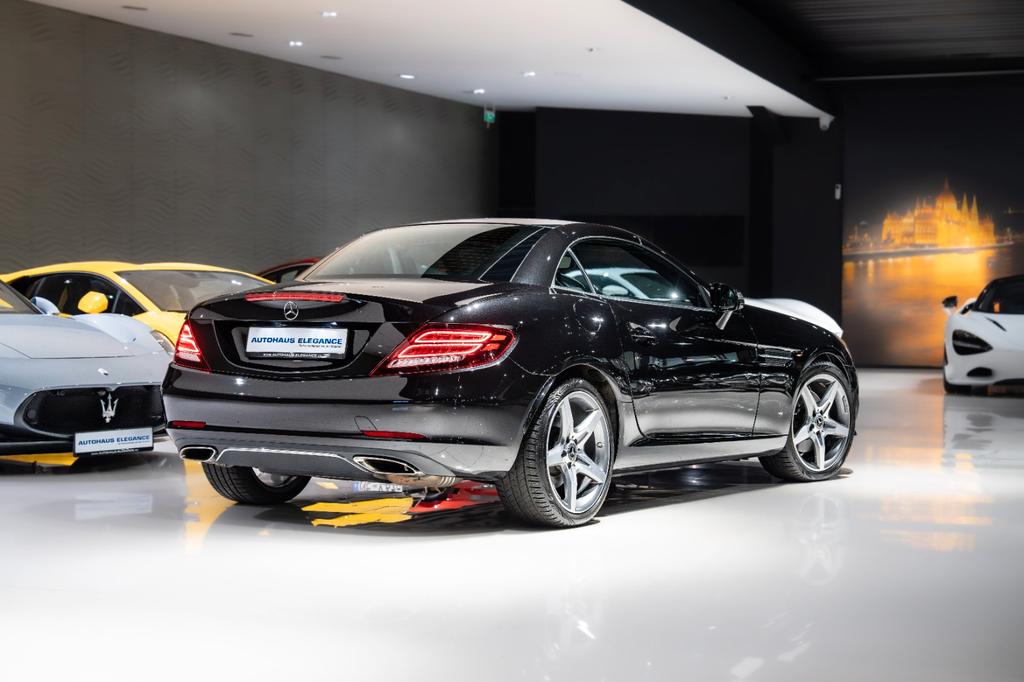 Mercedes-Benz SLC 300