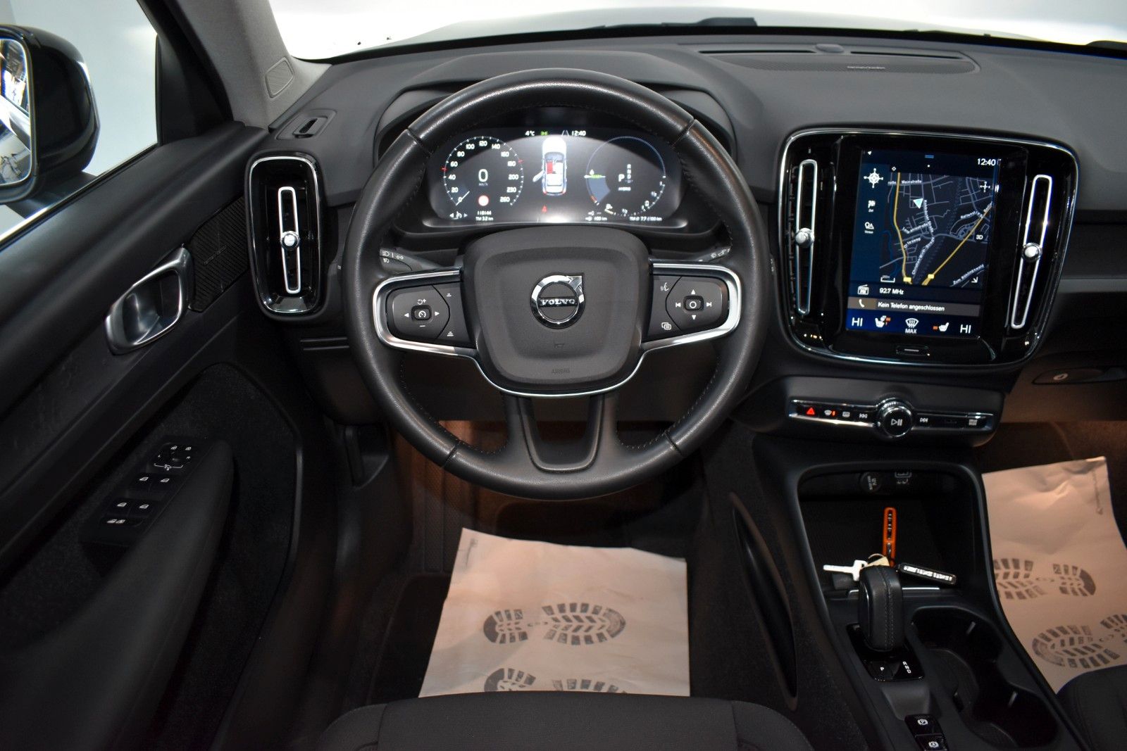 Fahrzeugabbildung Volvo XC40 Inscription T5 Recharge,Navi,LED,Panoram,WR