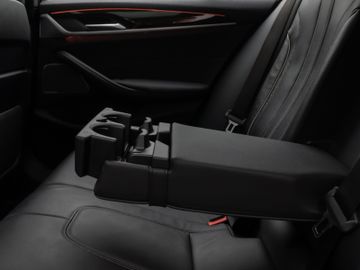 Fahrzeugabbildung BMW 530d xDr Tour Luxury Line ACC H/K Panorama DAB