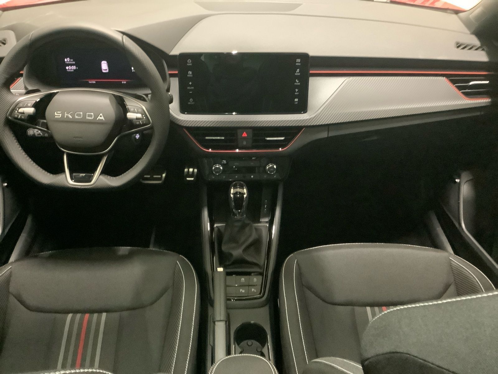KAMIQ MONTE CARLO 110 kW DSG AHK PANO SOUND