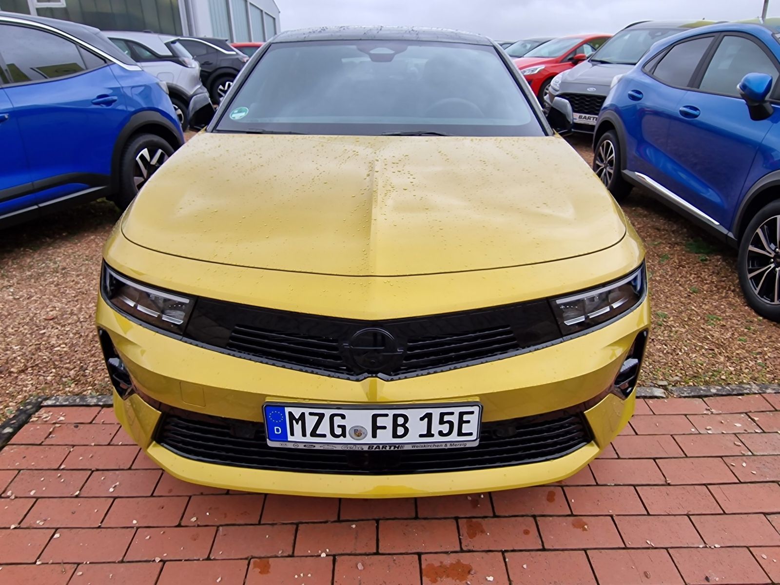 Fahrzeugabbildung Opel Astra Lim. 5-trg. GS Line Plug-in-Hybrid