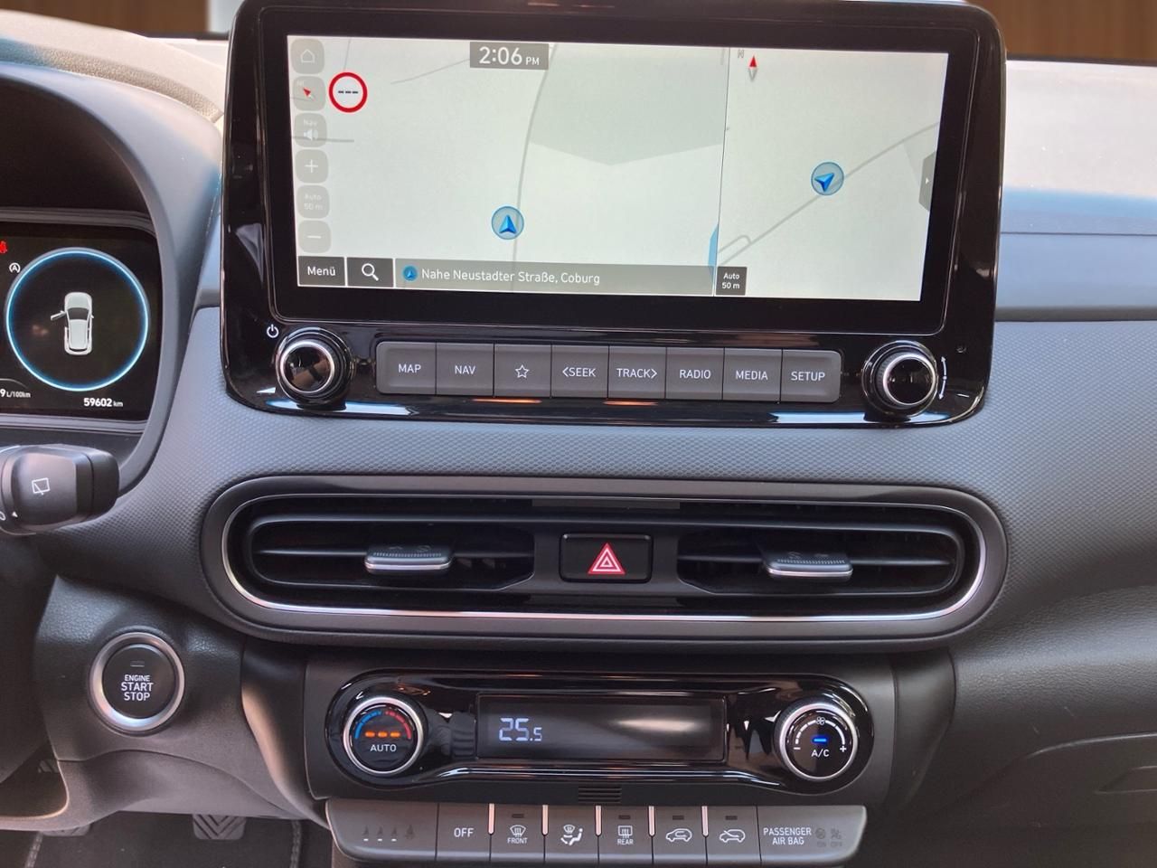 Fahrzeugabbildung Hyundai Kona Intro 1.0 T-GDI *LED*KAMERA*KRELL-SOUND*SHZ