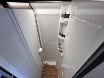HYMER  ERIBA  HYMERCAR Yellowstone 640 4t AHK SOLAR 