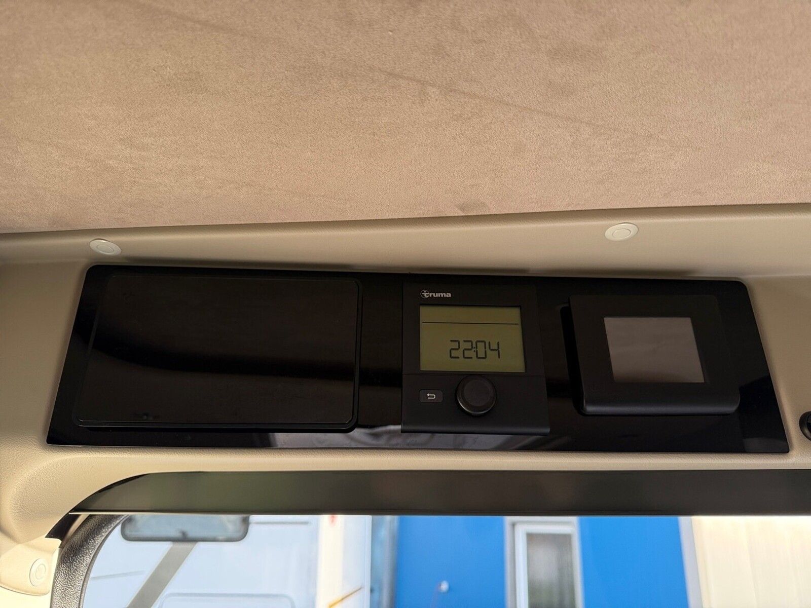 Fahrzeugabbildung Eura Mobil Van V 635 EB Alufelge, Keyless Entry, RFK, Radio