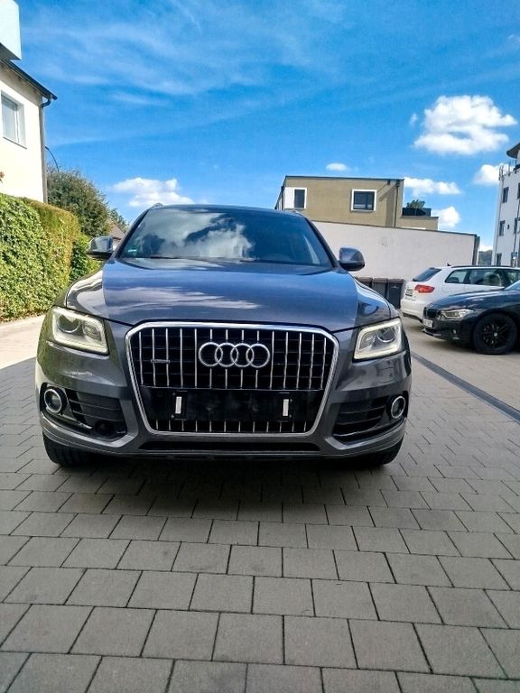 Image of Audi Q5