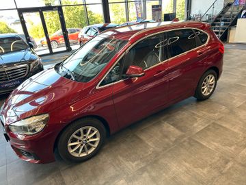 BMW 218 Active Tourer *xDrive*AHK*2-Zonen*