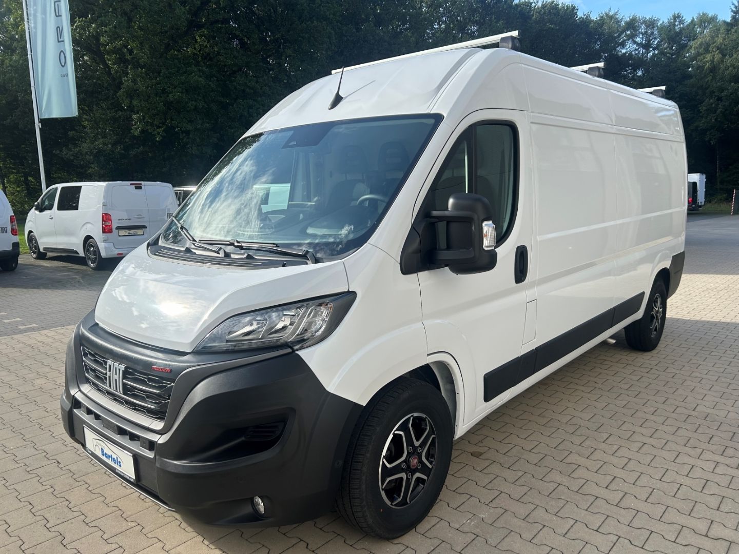Fahrzeugabbildung Fiat Ducato Maxi Grossr.-Kasten 35 180 L4H2 Sortimo,2
