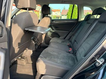 Volkswagen Tiguan - 9