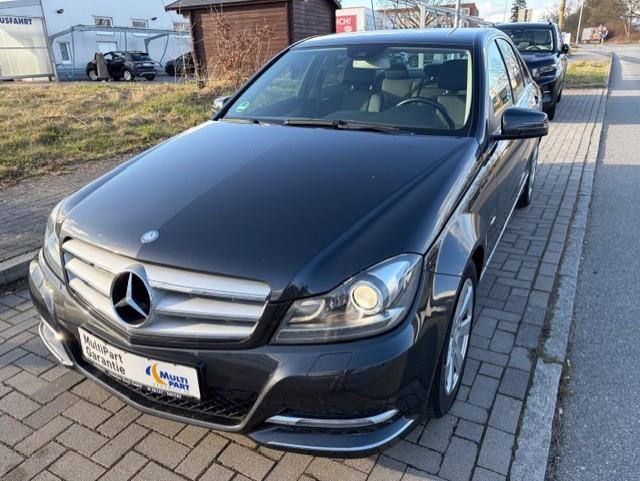 Mercedes-Benz C 200 C Limousine C 200 CGI BlueEfficiency,Navi