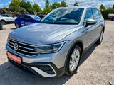 Volkswagen Tiguan Allspace Life 7-SITZE AAC NAVI GZJR - VW Tiguan Allspace von 2025