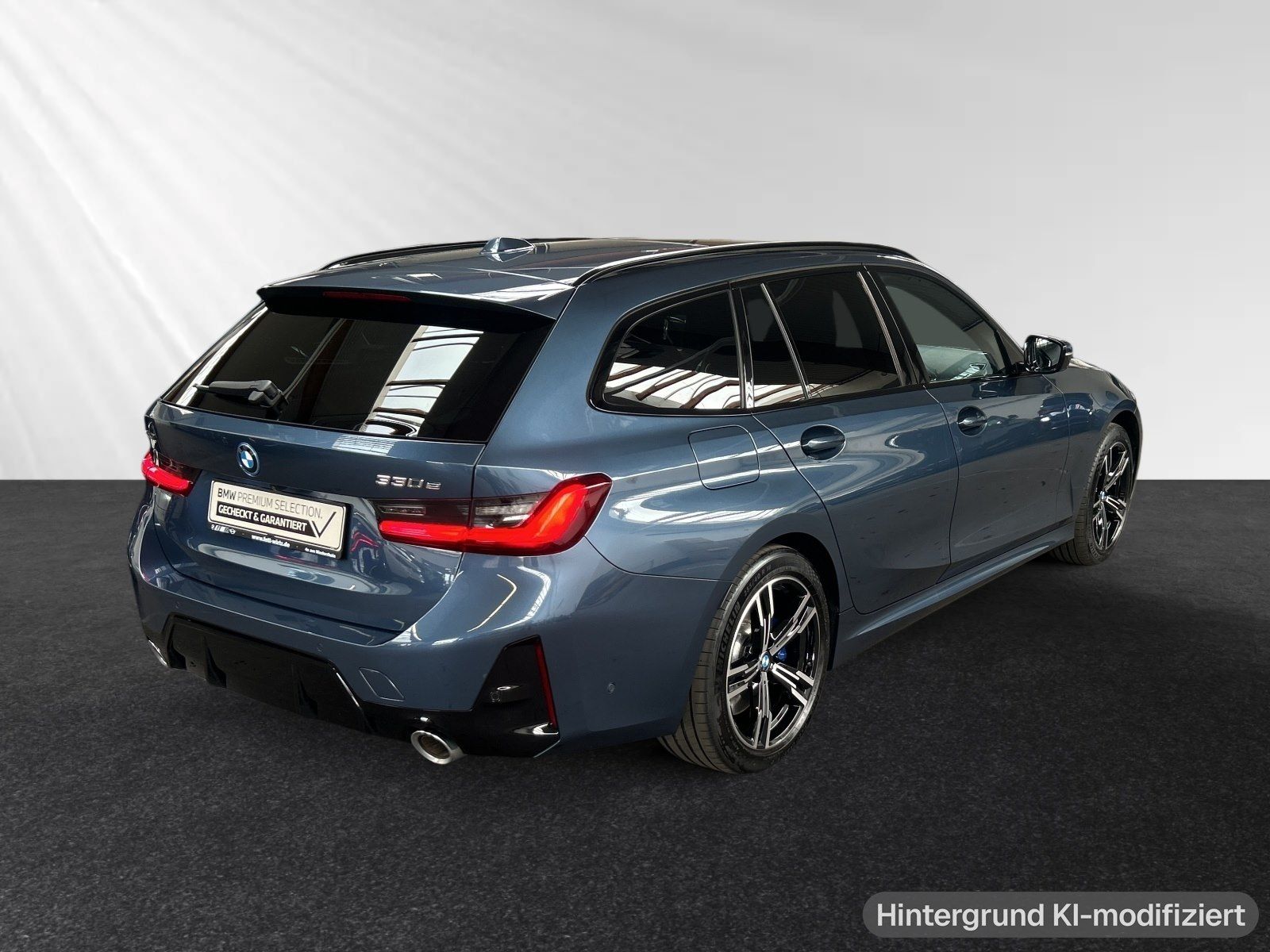 BMW 330e xDrive Touring M Sport AHK Pano Head-Up H K foto 3