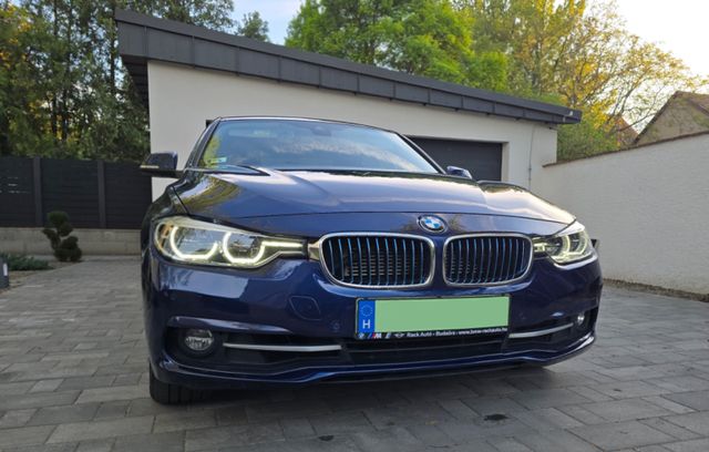 BMW 330e iPerformance Luxury HUD 360° Harman-Kardon