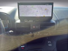 Fahrzeugabbildung Citroën Berlingo 1.5 Max XL HDI 130 EAT8 NAVI Kamera