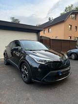 Toyota C-HR 1.8-l-VVTi Hybrid business edition - Toyota C-HR in Bonn