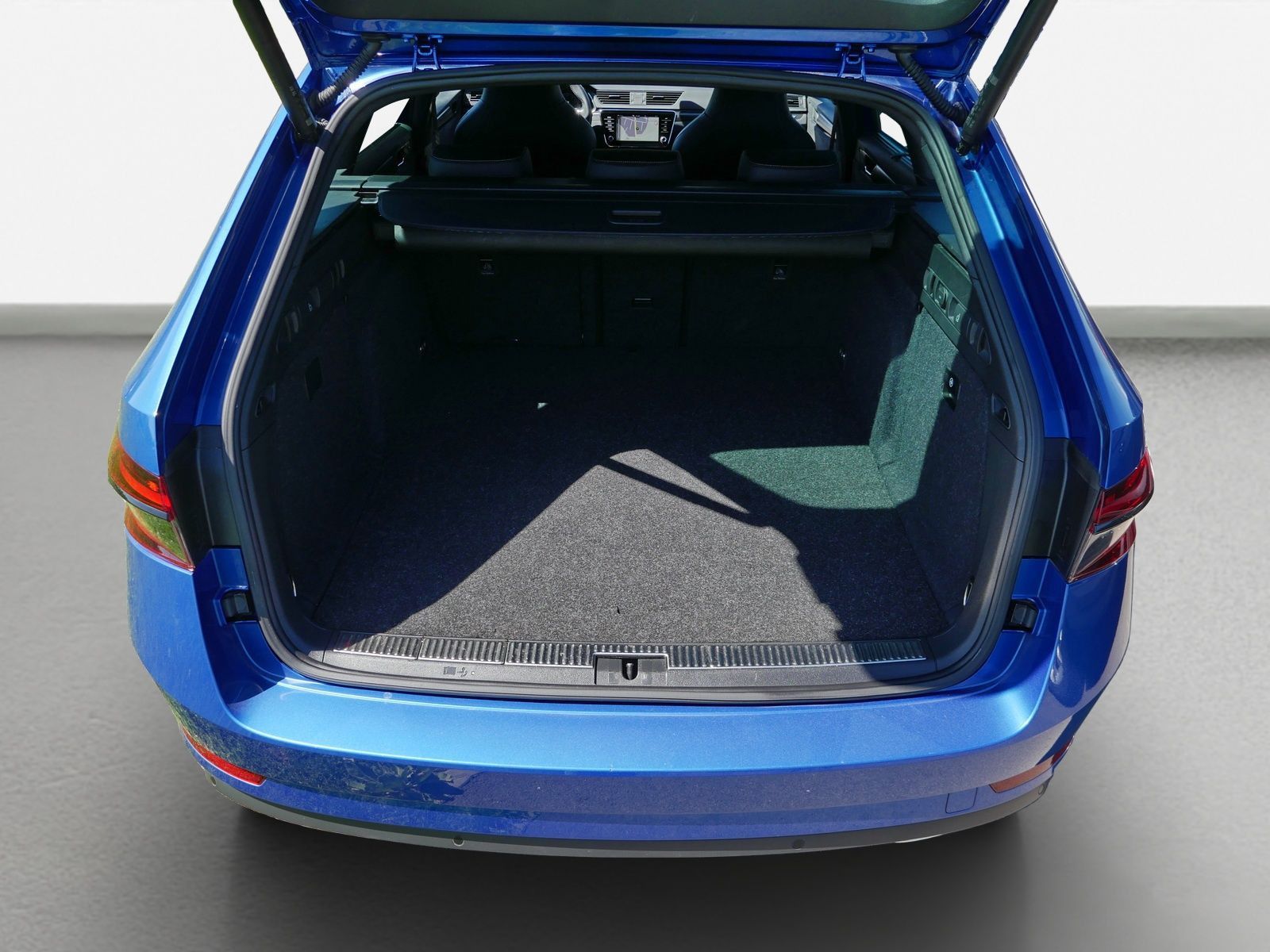 Skoda Superb - Bild 12