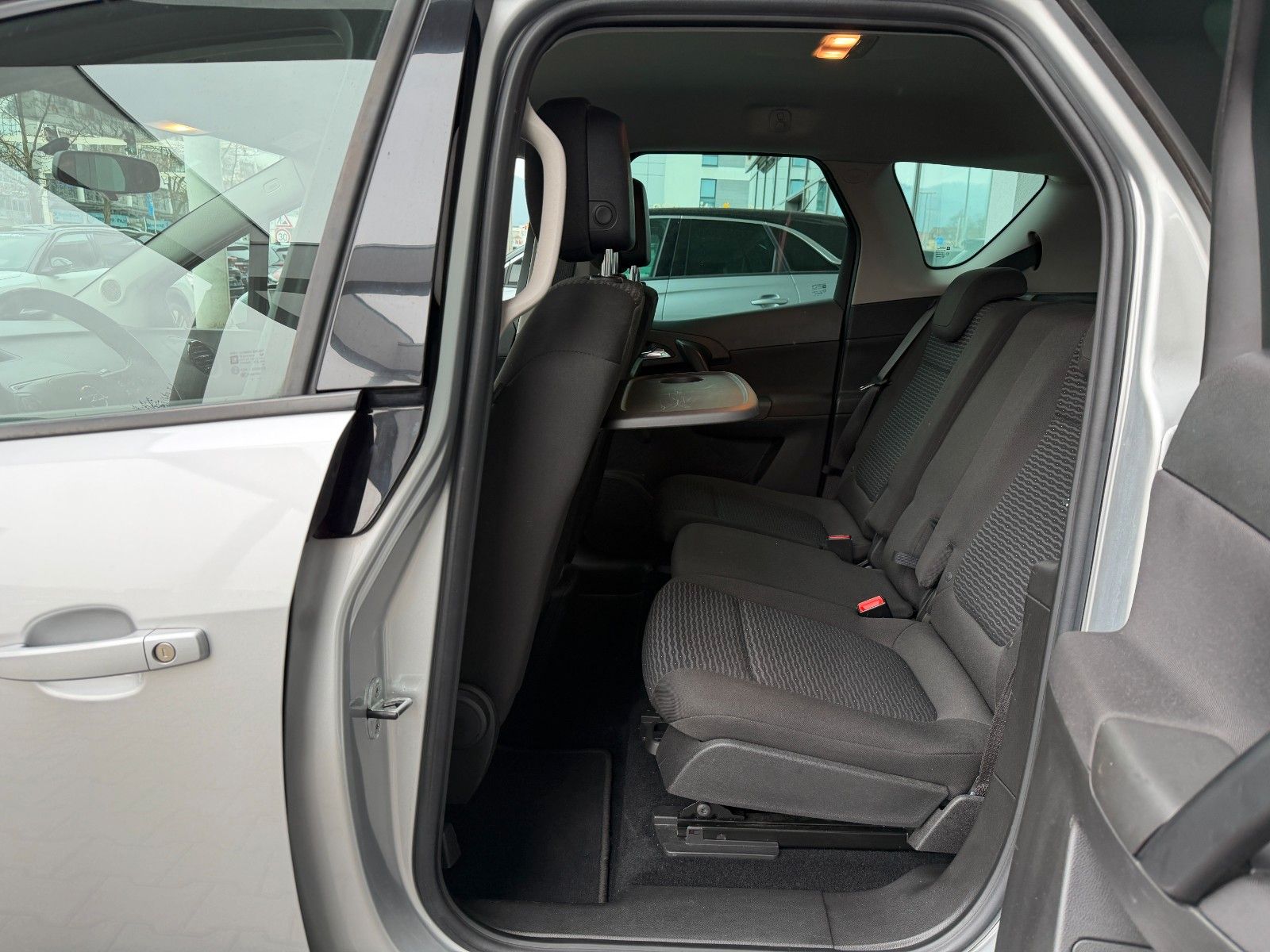 Fahrzeugabbildung Opel Meriva B Drive 120PS SHZ/PDC/LHZ!