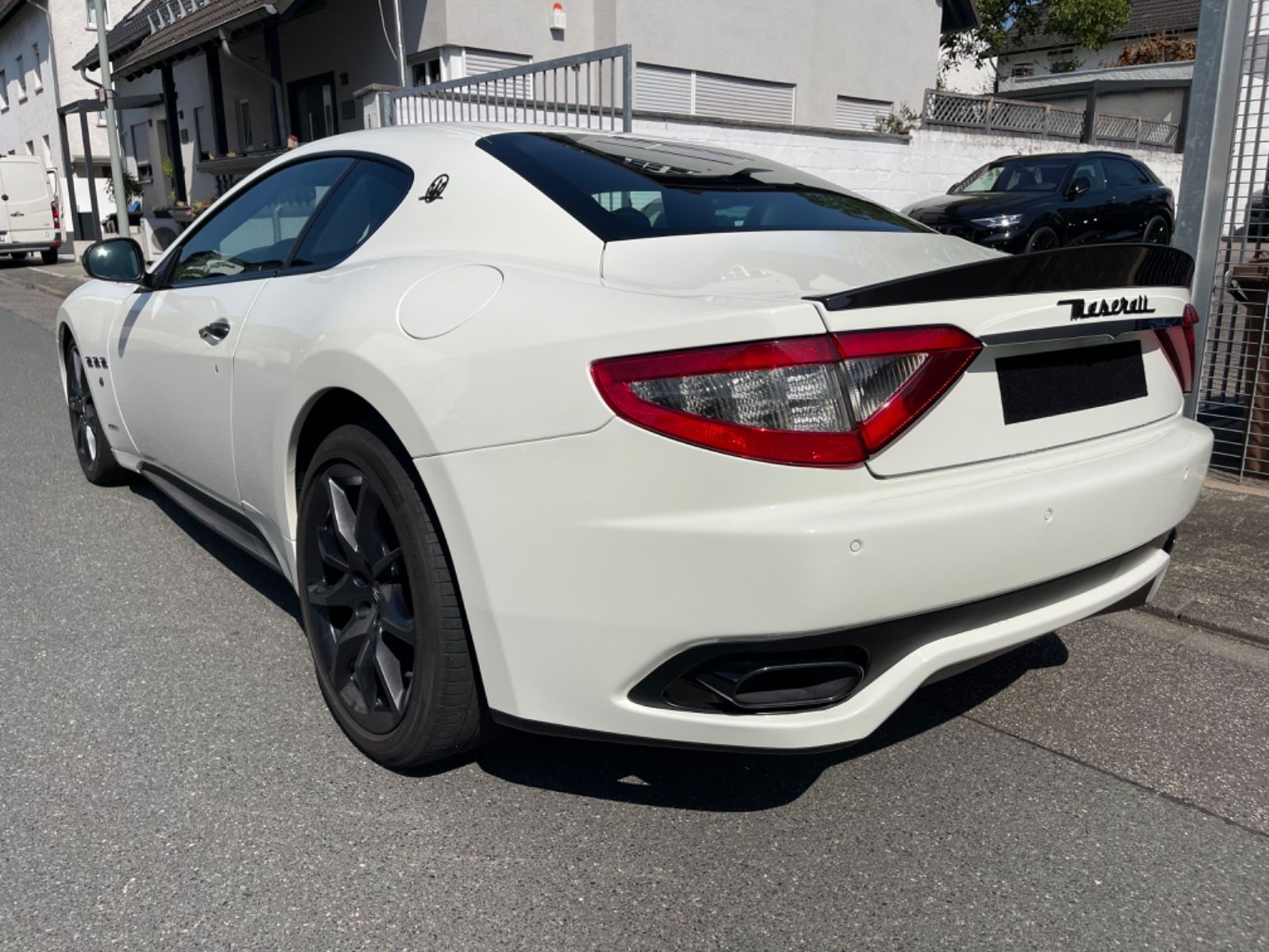 Fahrzeugabbildung Maserati Granturismo MC Sport |Aerodynamic|Carbon|Bose|