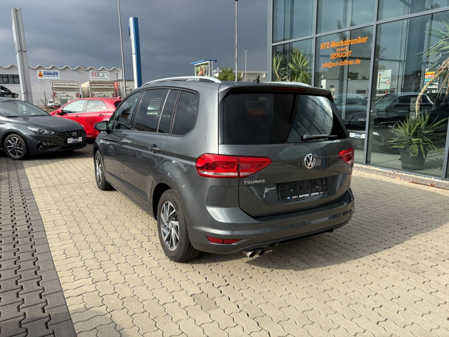 Fahrzeugabbildung Volkswagen Touran 1.6 TDI Comfortline BMT Start-Stopp