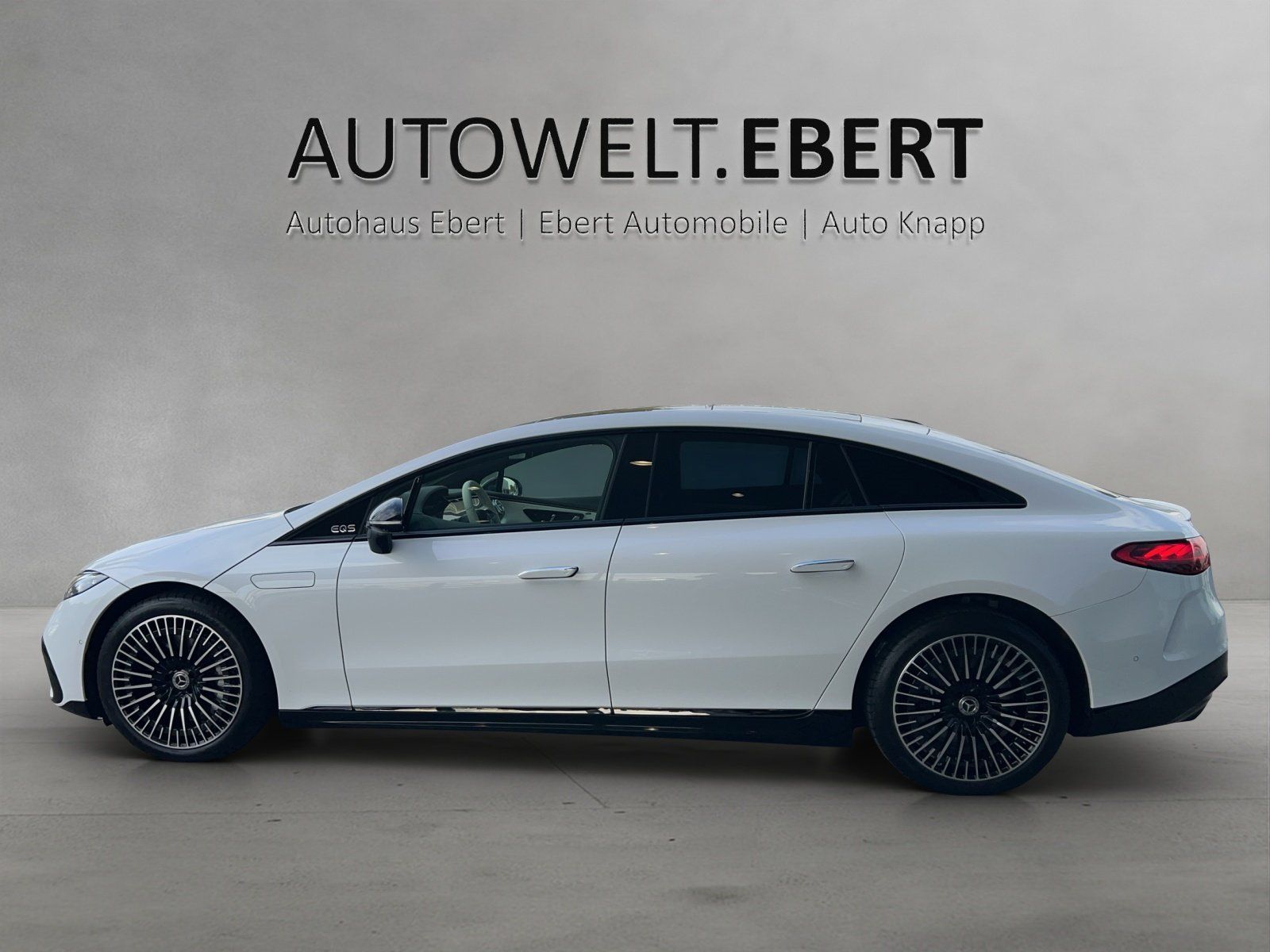 Fahrzeugabbildung Mercedes-Benz EQS 580 AMG ManufakturInterieur TV Masage AR-HUD