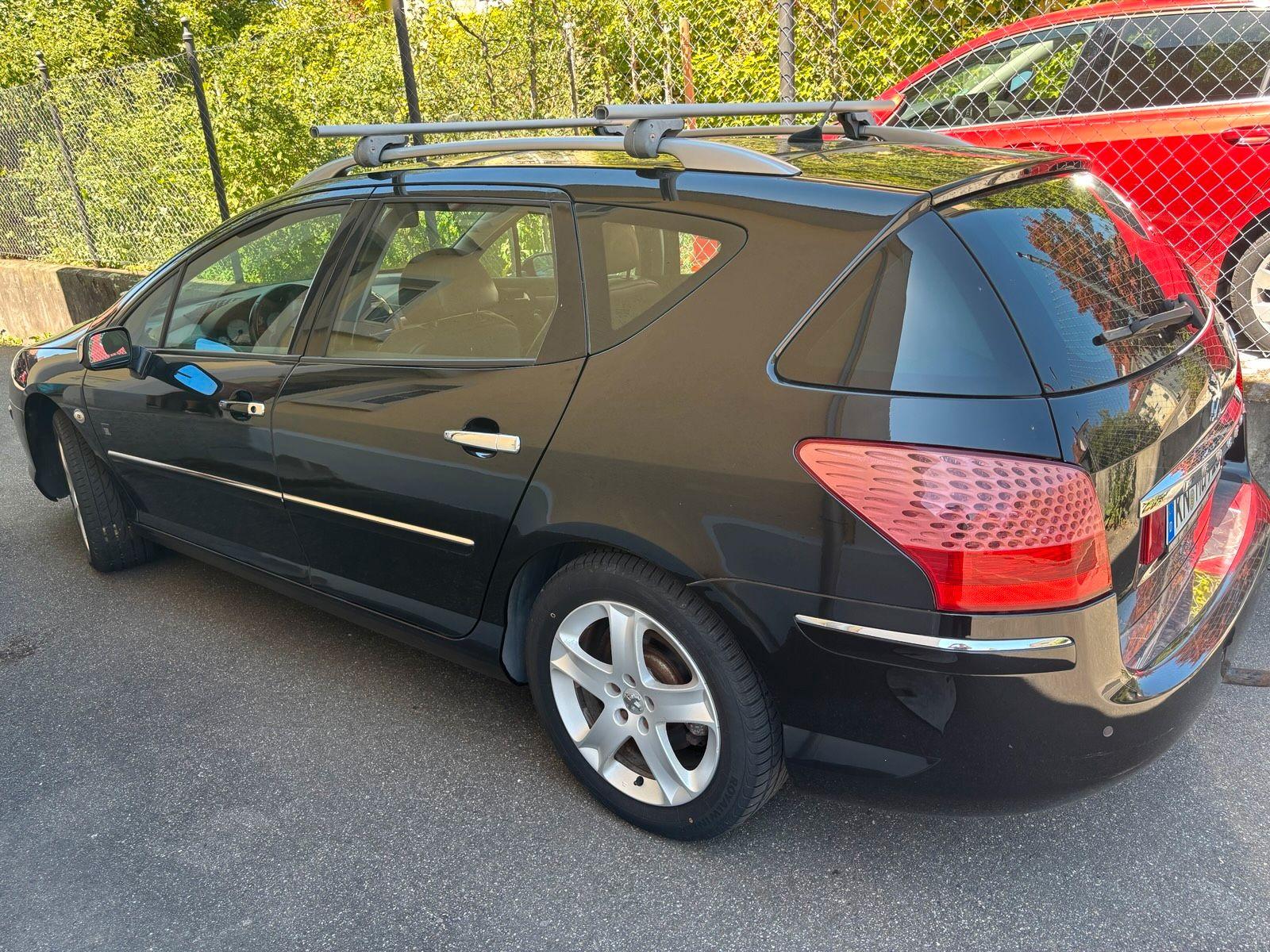 Peugeot 407 2010 — engine