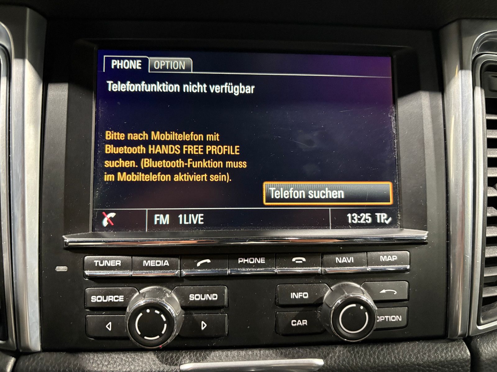 Fahrzeugabbildung Porsche Macan S Diesel/PANO/360°/MEMORY/SOUND/SHZ