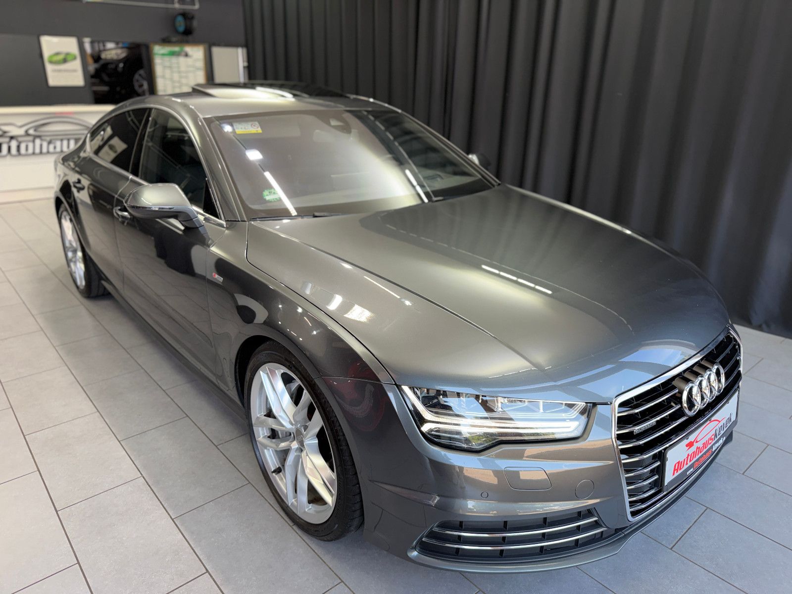 Fahrzeugabbildung Audi A7 Sportback 3.0 TDI quattro |S-LINE|HuD|PANO