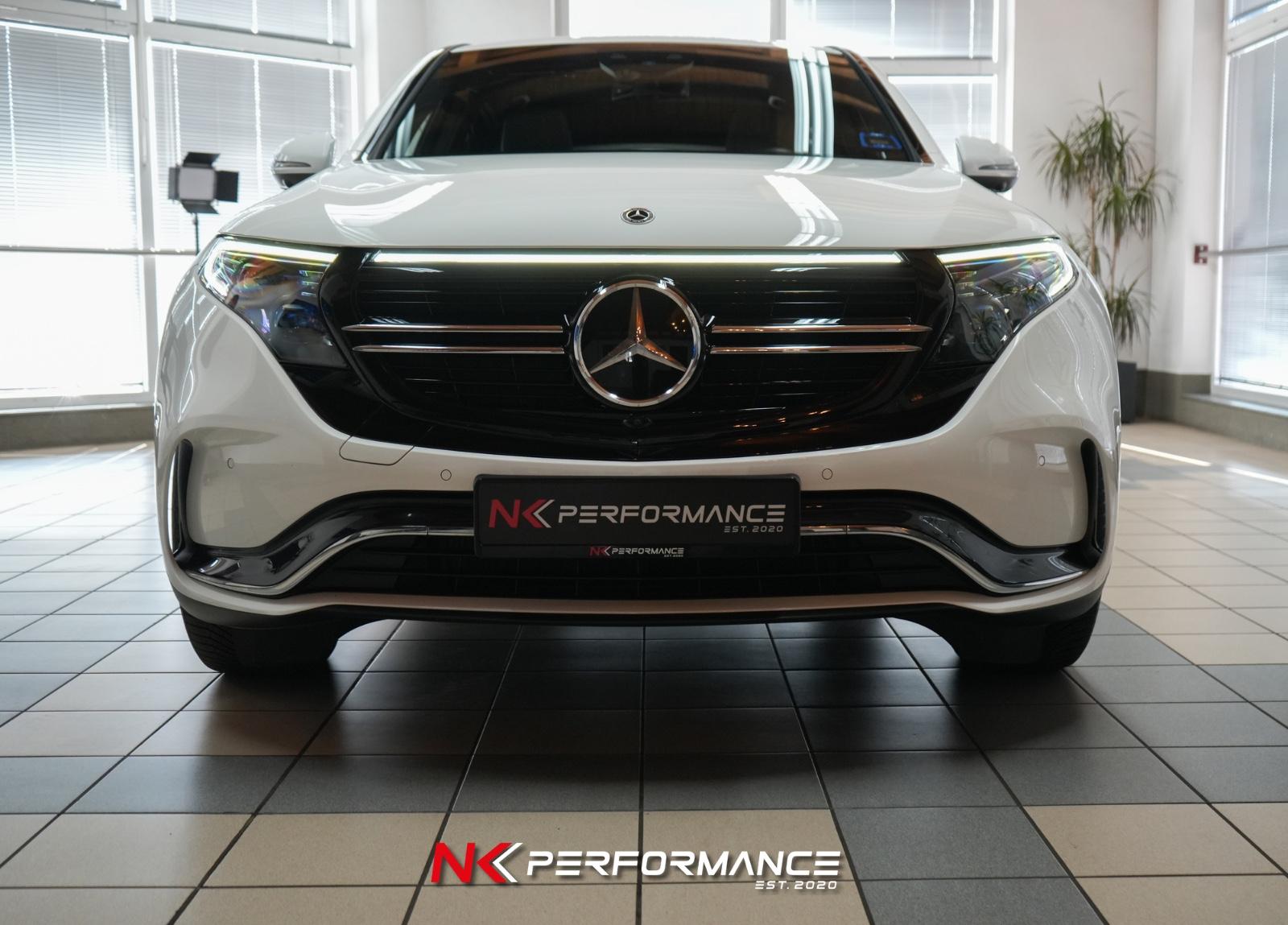 Mercedes-Benz EQC 400 4Matic AMG / MULTIBEAM / 360° / HEAD-UP